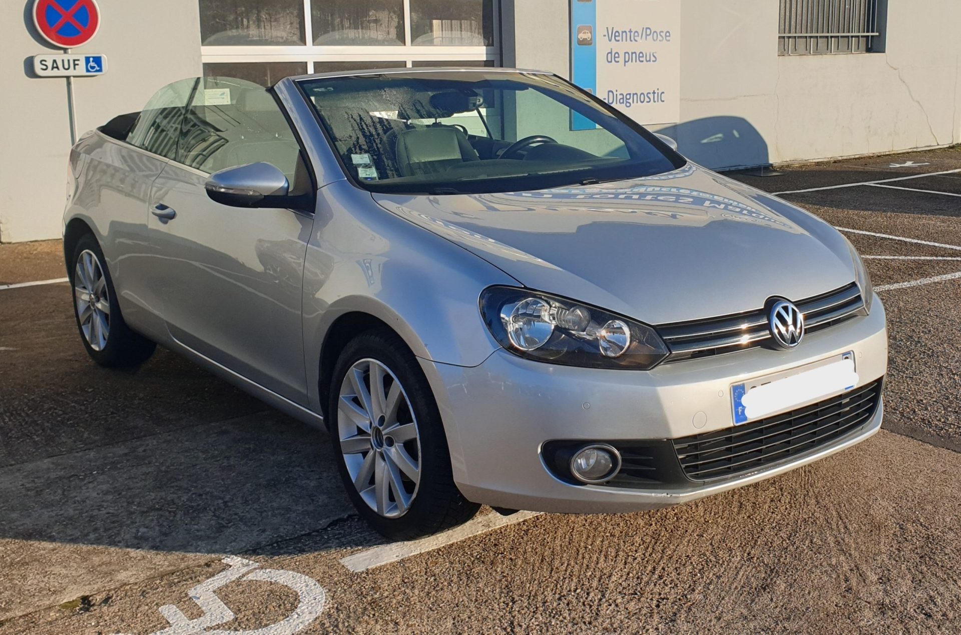 VOLKSWAGEN GOLF CABRIOLET 105 CARAT