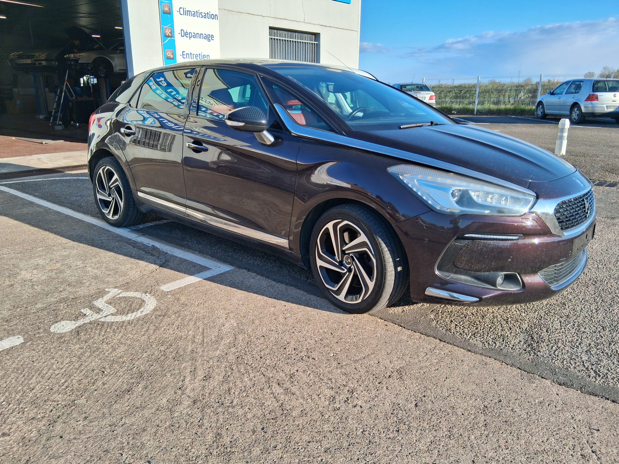 DS5 2.0 BLUEHDI 180 S&S SPORT CHIC EAT6