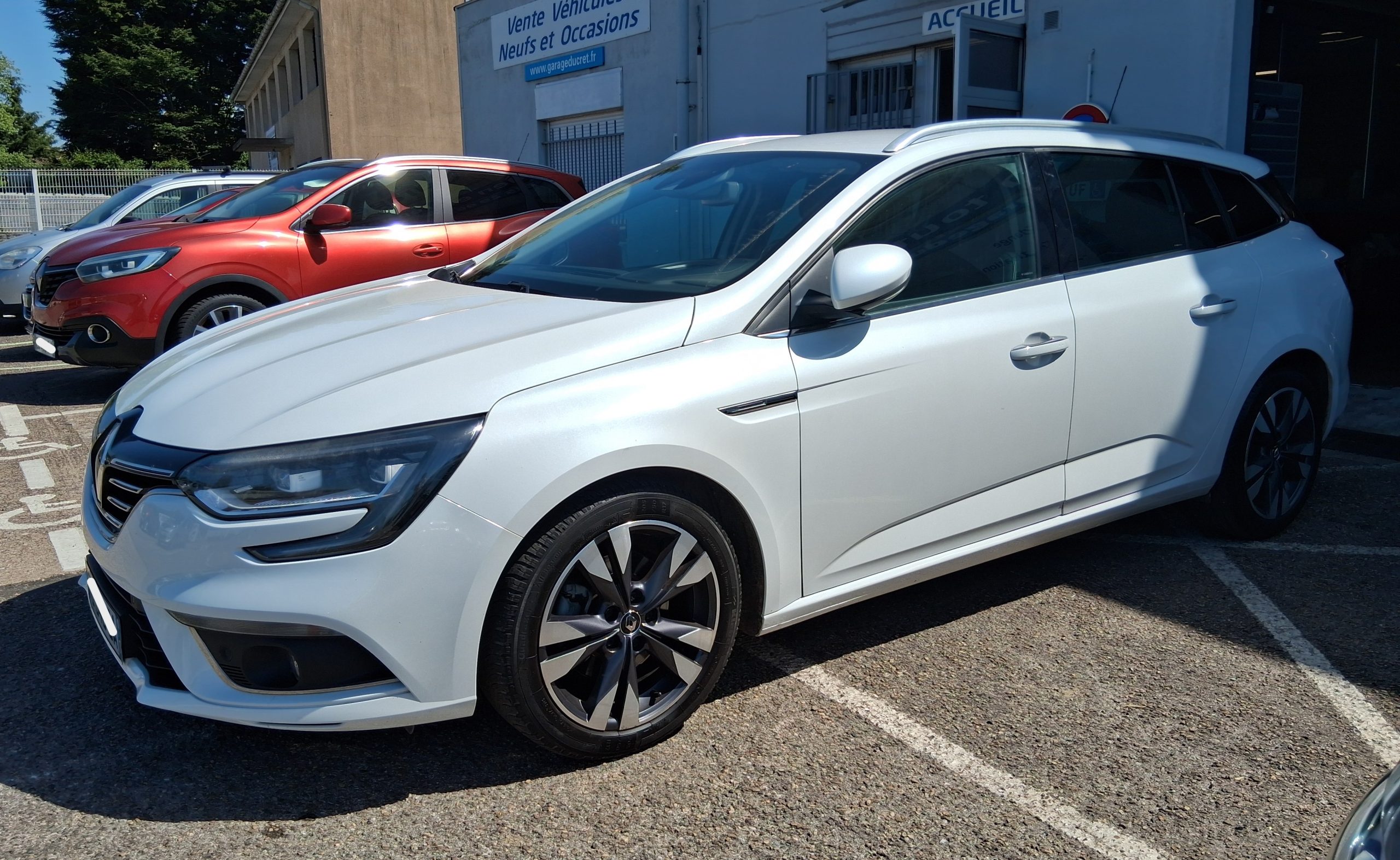 RENAULT MEGANE IV ESTATE 1.6 DCI ENERGY INTENS
